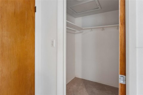 Купить виллу или дом в Холидэй, Флорида 10 комнат, 155.15м2, № 2151048 - фото 26
