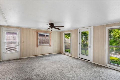 Купить виллу или дом в Холидэй, Флорида 10 комнат, 155.15м2, № 2151048 - фото 15