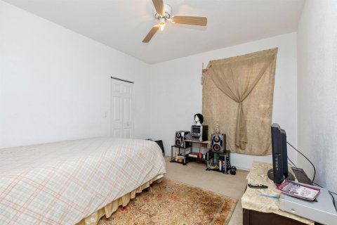 Villa ou maison à vendre à Boynton Beach, Floride: 4 chambres, 261.06 m2 № 2081606 - photo 17