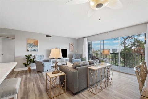 Condominio en venta en Bradenton, Florida, 2 dormitorios, 93.65 m2 № 1566091 - foto 18
