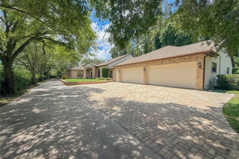 Villa ou maison à vendre à Tampa, Floride: 5 chambres, 445.75 m2 № 2304769 - photo 6