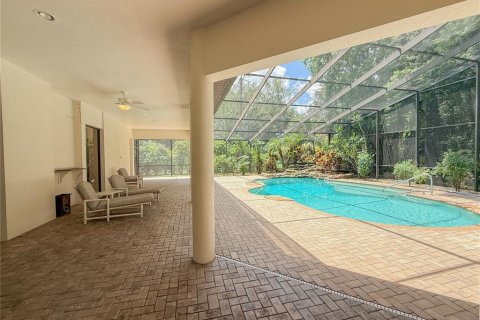 Villa ou maison à vendre à Tampa, Floride: 5 chambres, 445.75 m2 № 2304769 - photo 9