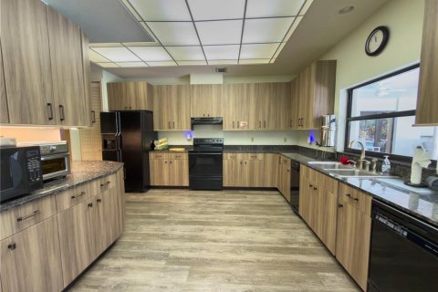 Villa ou maison à vendre à Tampa, Floride: 5 chambres, 445.75 m2 № 2304769 - photo 29