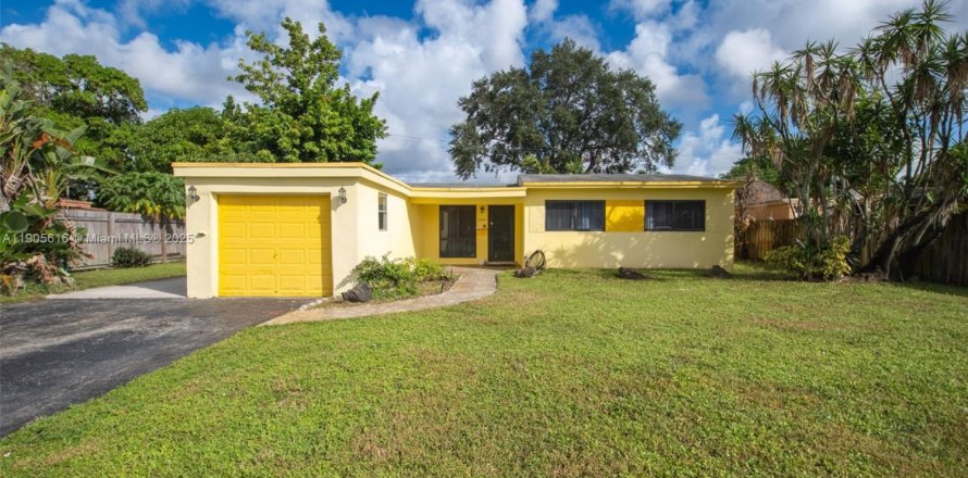 Дом в Мирамар, Флорида 4 спальни, 129.13м2 № 1957264