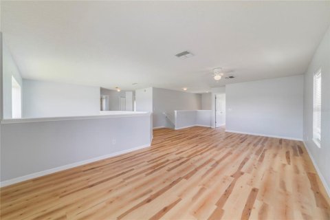 Casa en venta en Kissimmee, Florida, 5 dormitorios, 267.28 m2 № 1812821 - foto 16