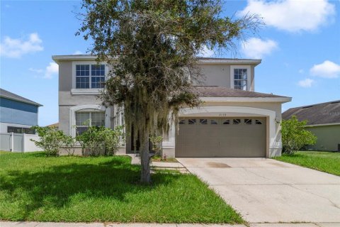 Casa en venta en Kissimmee, Florida, 5 dormitorios, 267.28 m2 № 1812821 - foto 2
