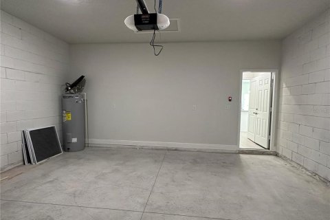 Villa ou maison à louer à Poinciana, Floride: 4 chambres, 163.32 m2 № 2155774 - photo 30