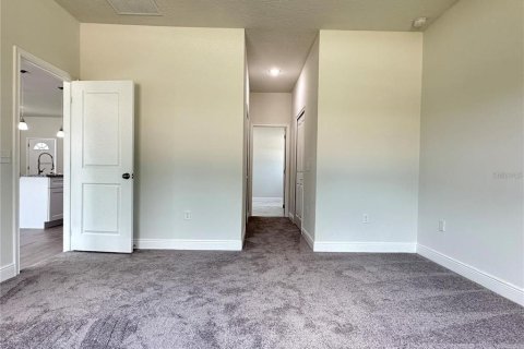 Villa ou maison à louer à Poinciana, Floride: 4 chambres, 163.32 m2 № 2155774 - photo 22