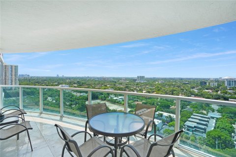 Copropriété à vendre à Miami, Floride: 2 chambres, 127 m2 № 2184689 - photo 28
