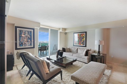 Copropriété à vendre à Miami, Floride: 2 chambres, 127 m2 № 2184689 - photo 5