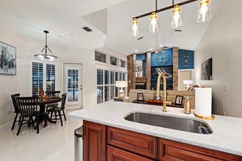 Villa ou maison à vendre à New Port Richey, Floride: 4 chambres, 234.95 m2 № 2430493 - photo 16