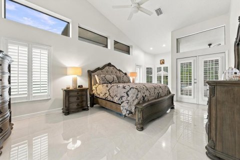 Villa ou maison à vendre à New Port Richey, Floride: 4 chambres, 234.95 m2 № 2430493 - photo 25