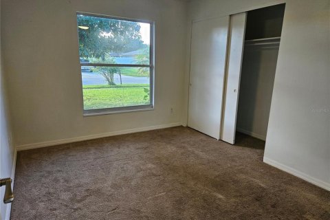 House in Orlando, Florida 3 bedrooms, 138.98 sq.m. № 2393993 - photo 9