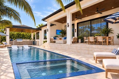 Villa ou maison à vendre à Sarasota, Floride: 4 chambres, 323.49 m2 № 2408315 - photo 4
