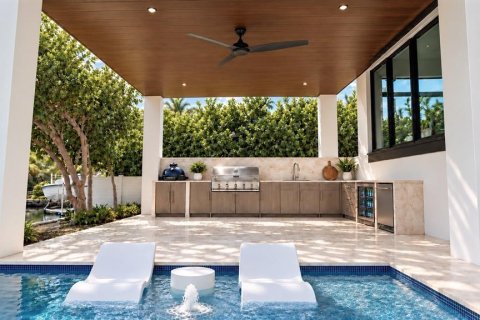 Villa ou maison à vendre à Sarasota, Floride: 4 chambres, 323.49 m2 № 2408315 - photo 12