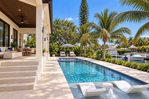 Villa ou maison à vendre à Sarasota, Floride: 4 chambres, 323.49 m2 № 2408315 - photo 3