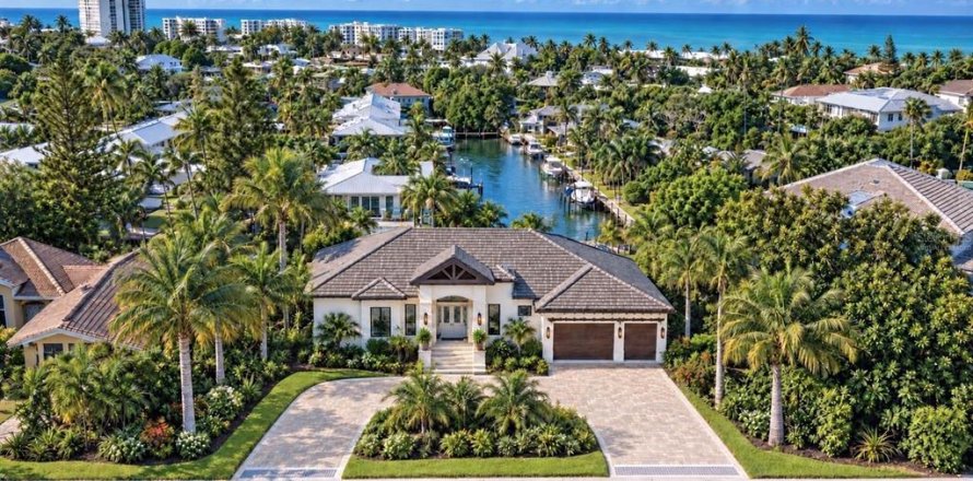 Villa ou maison à Sarasota, Floride 4 chambres, 323.49 m2 № 2408315