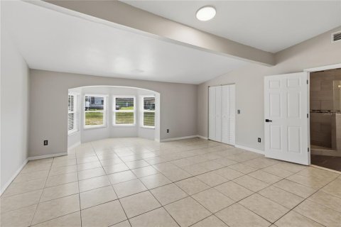 Villa ou maison à vendre à Kissimmee, Floride: 4 chambres, 208.38 m2 № 2338871 - photo 3