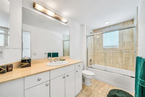 Copropriété à vendre à Aventura, Floride: 2 chambres, 193.24 m2 № 1956836 - photo 20