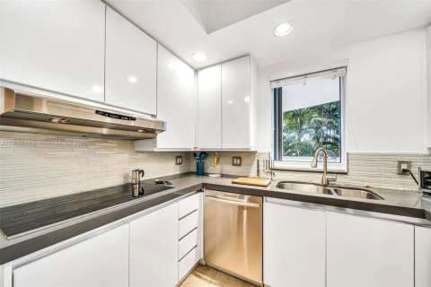 Copropriété à vendre à Aventura, Floride: 2 chambres, 193.24 m2 № 1956836 - photo 9