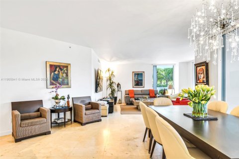 Copropriété à vendre à Aventura, Floride: 2 chambres, 193.24 m2 № 1956836 - photo 1
