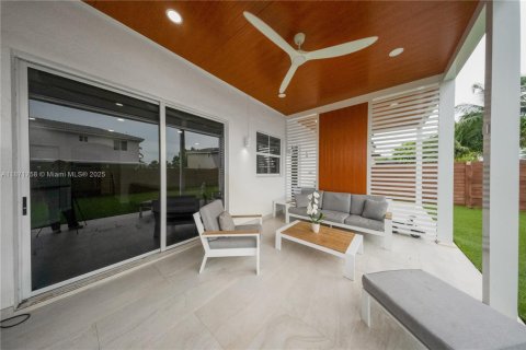 Снять в аренду виллу или дом в Хомстед, Флорида 5 спален, 264.4м2, № 1926060 - фото 26