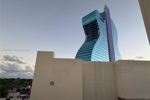 Casa en venta en Hollywood, Florida, 3 dormitorios, 114.64 m2 № 1982417 - foto 19