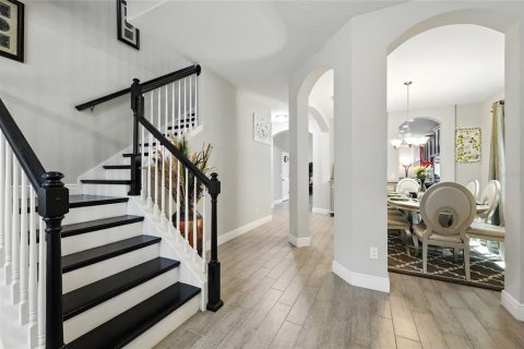 Casa en venta en Orlando, Florida, 5 dormitorios, 305.37 m2 № 1907658 - foto 25