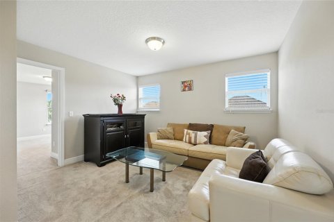 Casa en venta en Orlando, Florida, 5 dormitorios, 305.37 m2 № 1907658 - foto 30
