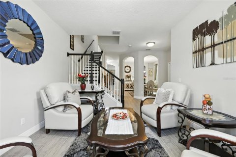 Casa en venta en Orlando, Florida, 5 dormitorios, 305.37 m2 № 1907658 - foto 9