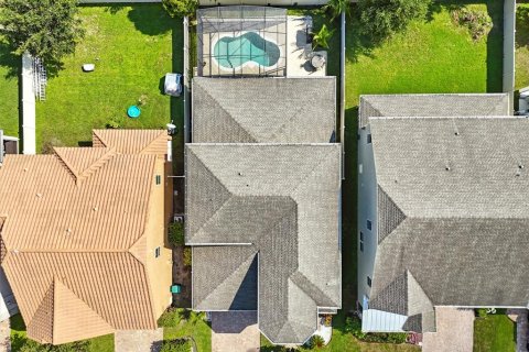Casa en venta en Orlando, Florida, 5 dormitorios, 305.37 m2 № 1907658 - foto 5