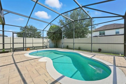 Casa en venta en Orlando, Florida, 5 dormitorios, 305.37 m2 № 1907658 - foto 4