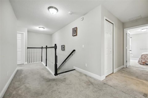Casa en venta en Orlando, Florida, 5 dormitorios, 305.37 m2 № 1907658 - foto 26