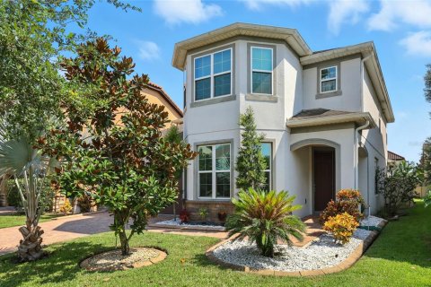 Casa en venta en Orlando, Florida, 5 dormitorios, 305.37 m2 № 1907658 - foto 3