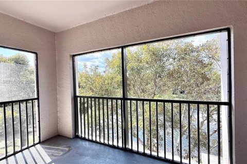 Condominio en alquiler en Palm Beach Gardens, Florida, 1 dormitorio, 76.09 m2 № 2041295 - foto 5