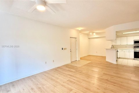 Condominio en alquiler en Palm Beach Gardens, Florida, 1 dormitorio, 76.09 m2 № 2041295 - foto 3