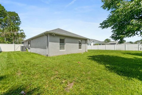 Villa ou maison à vendre à Palm Coast, Floride: 3 chambres, 179.77 m2 № 2231896 - photo 30