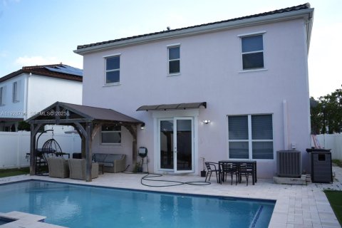 Купить виллу или дом в Майами, Флорида 5 спален, 310.67м2, № 1987215 - фото 16