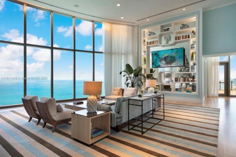 Condo in Sunny Isles Beach, Florida, 2 bedrooms № 1967630 - photo 12