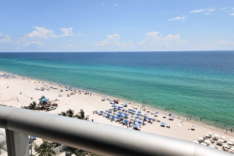 Copropriété à vendre à Sunny Isles Beach, Floride: 2 chambres, 111.58 m2 № 1980976 - photo 18