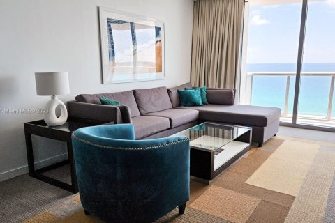 Copropriété à vendre à Sunny Isles Beach, Floride: 2 chambres, 111.58 m2 № 1980976 - photo 12
