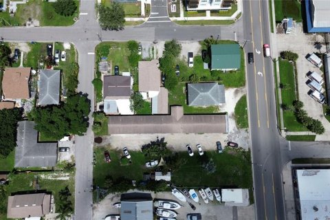 Commercial property in Bradenton, Florida 263.1 sq.m. № 2386298 - photo 2