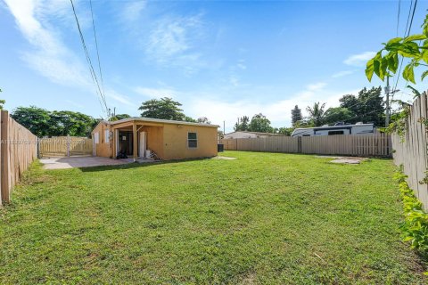 Villa ou maison à vendre à Margate, Floride: 3 chambres, 108.88 m2 № 2024877 - photo 28