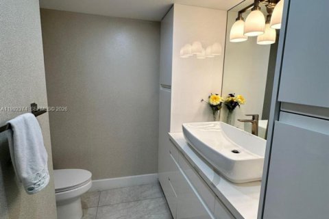 Copropriété à louer à Hollywood, Floride: 3 chambres, 173.54 m2 № 2255666 - photo 22