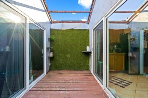 Condominio en venta en Davie, Florida, 3 dormitorios, 151.43 m2 № 2326400 - foto 15