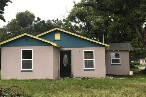 Купить виллу или дом в Орландо, Флорида 7 комнат, 108.32м2, № 1912527 - фото 1