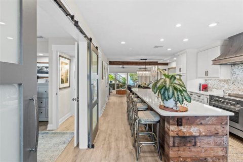Copropriété à vendre à Tampa, Floride: 4 chambres, 235.88 m2 № 2199927 - photo 4