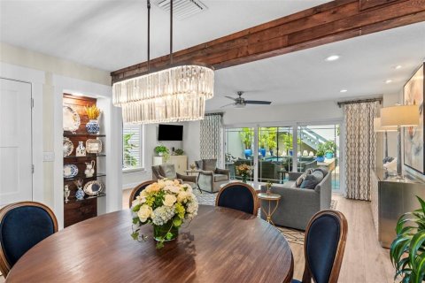 Copropriété à vendre à Tampa, Floride: 4 chambres, 235.88 m2 № 2199927 - photo 19
