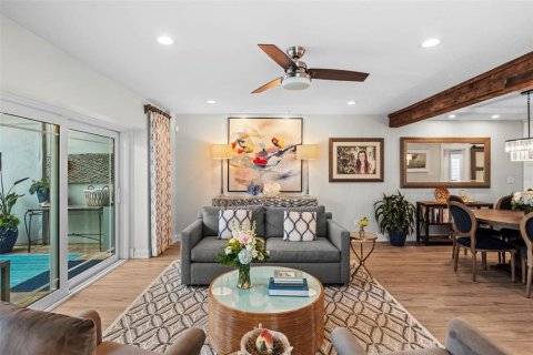 Copropriété à vendre à Tampa, Floride: 4 chambres, 235.88 m2 № 2199927 - photo 13