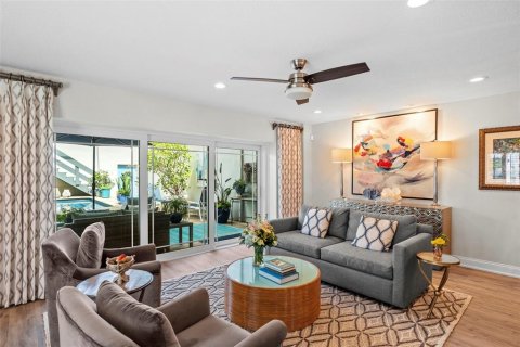 Copropriété à vendre à Tampa, Floride: 4 chambres, 235.88 m2 № 2199927 - photo 14